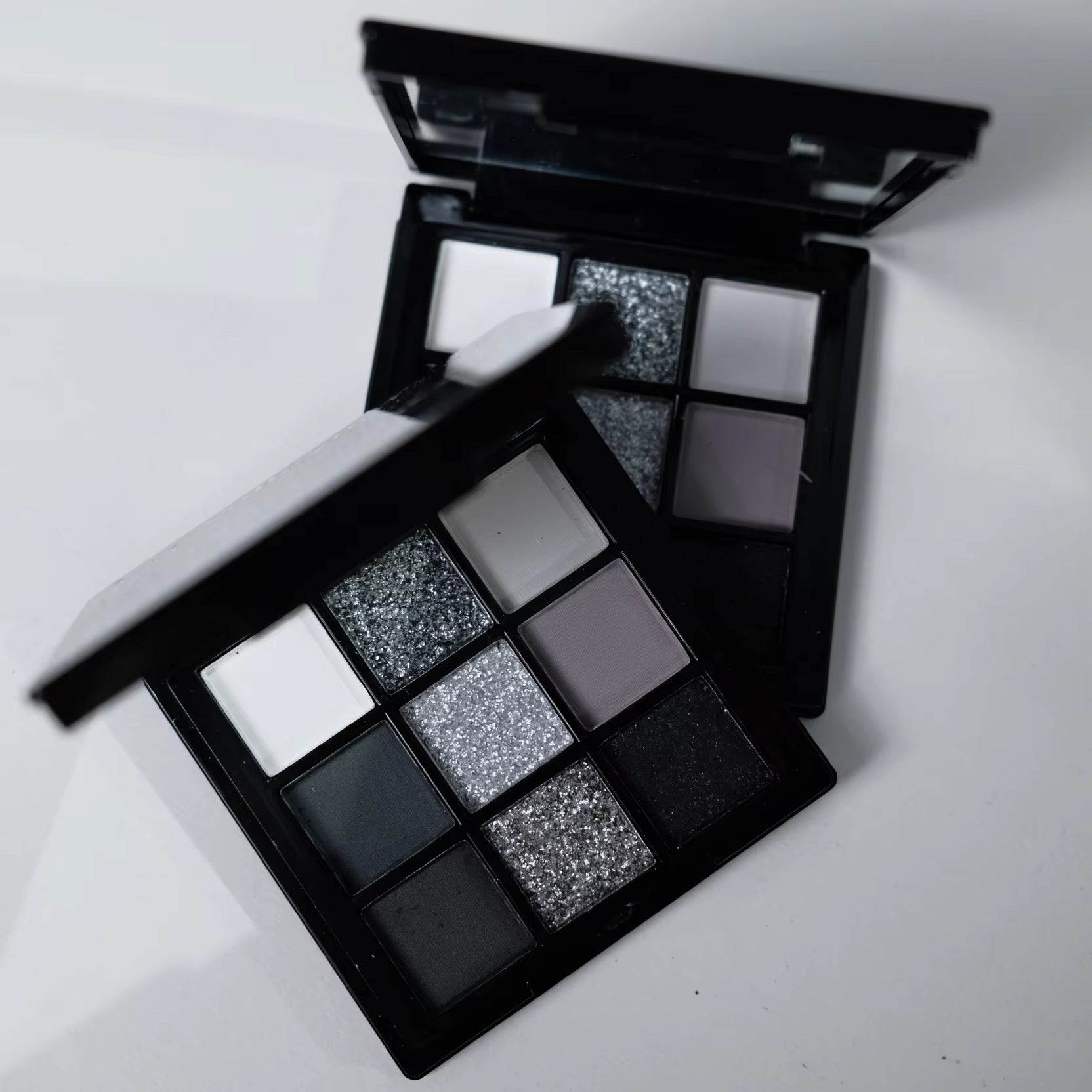 9 Colors Eye Shadow Palette, Dark Black Grey Silvery Color Shimmer Matte Finish Smokey Style Stage Party Performance Makeup